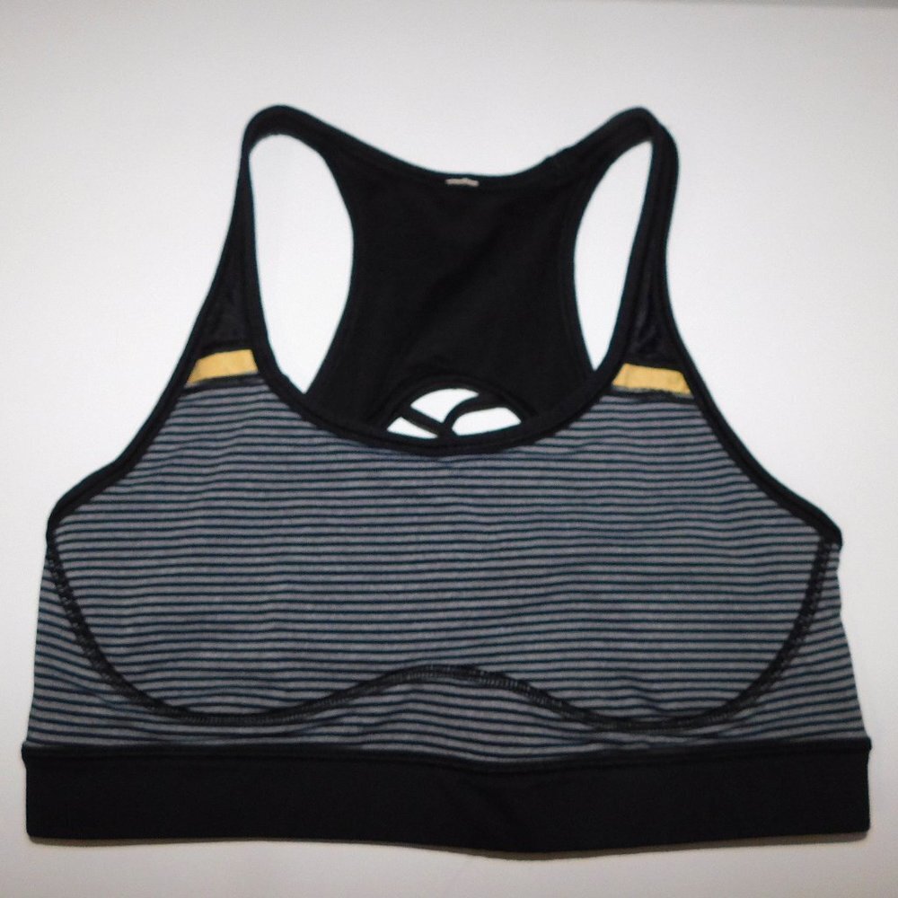 Lululemon Sweaty or Not II Black Gray Striped Strappy Back Sports Bra Womens 6